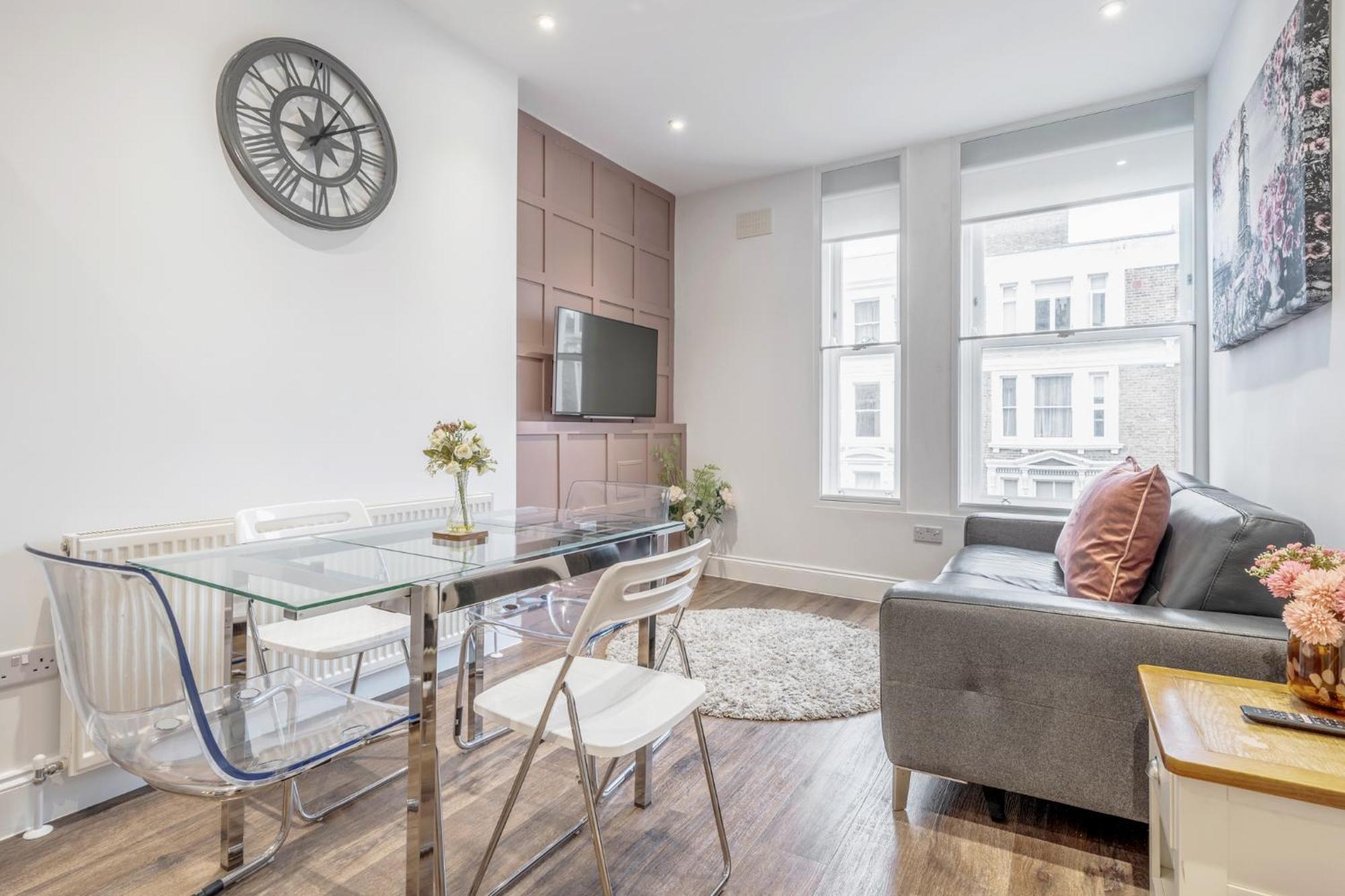 Bright & Modern 2-Bed Notting Hill Apartment 런던 외부 사진