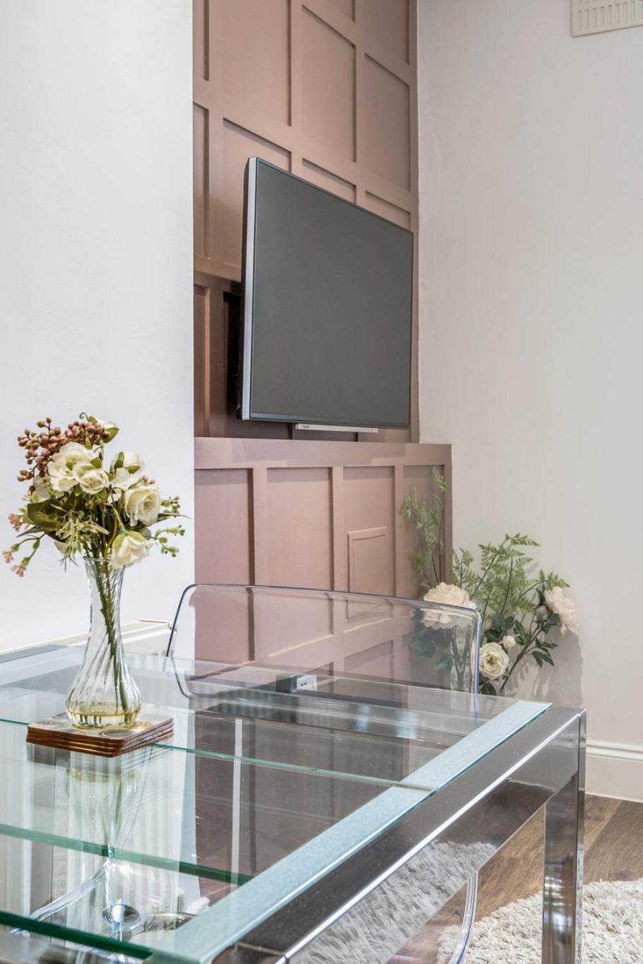 Bright & Modern 2-Bed Notting Hill Apartment 런던 외부 사진