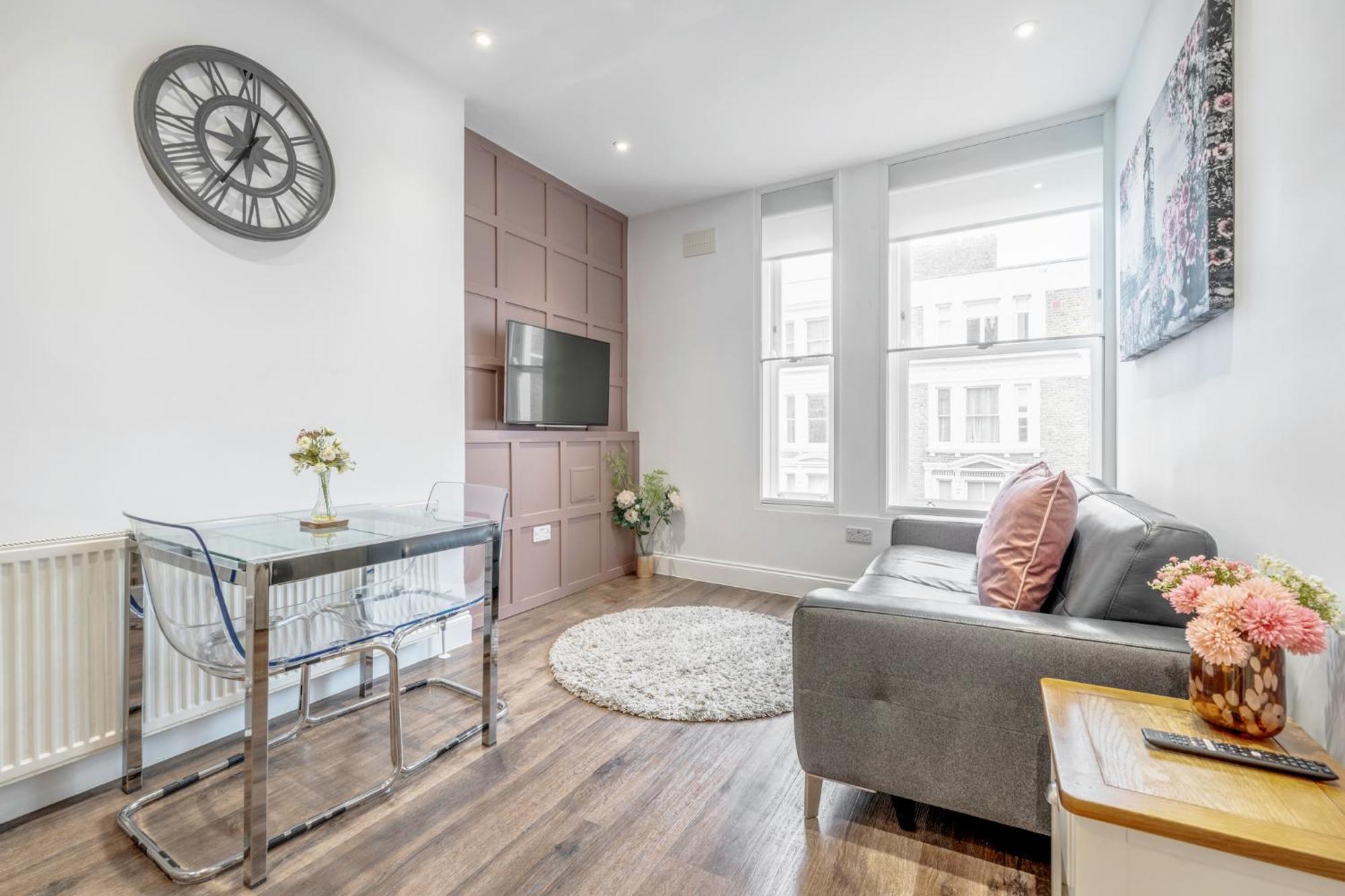 Bright & Modern 2-Bed Notting Hill Apartment 런던 외부 사진