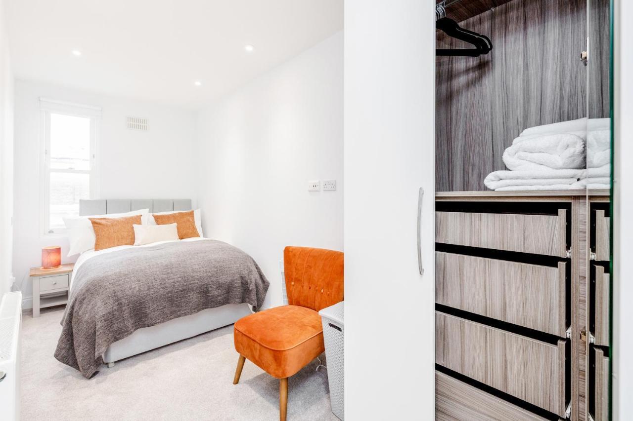 Bright & Modern 2-Bed Notting Hill Apartment 런던 외부 사진